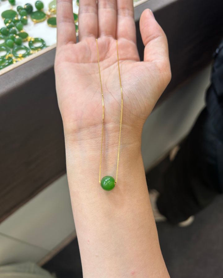18k金和田碧玉925银项链，年轻时尚无黑点