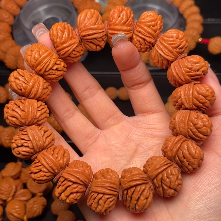 桃核手串23尺寸飞碟刺龙手串（24号链接）