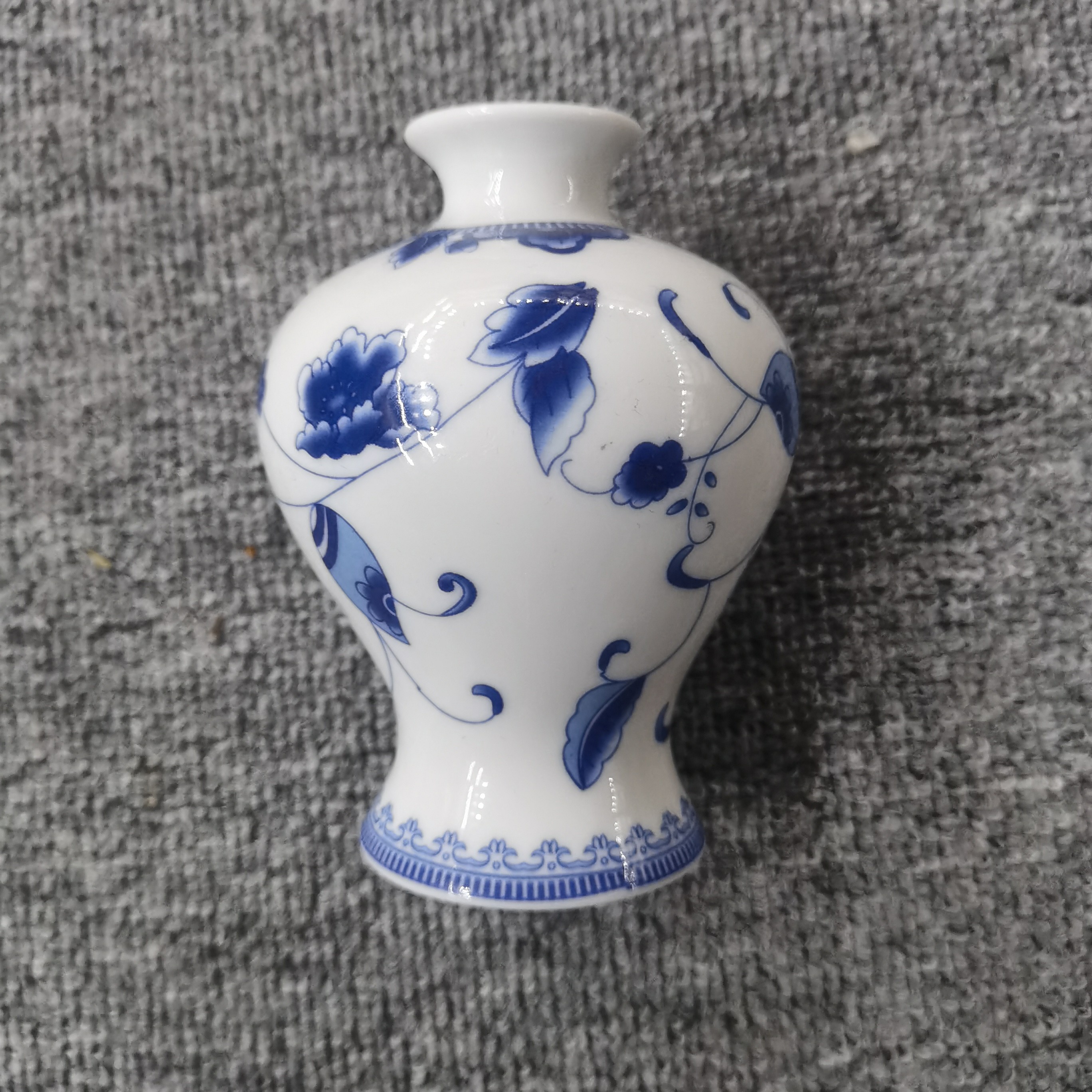 精品480瓷器精美小花瓶