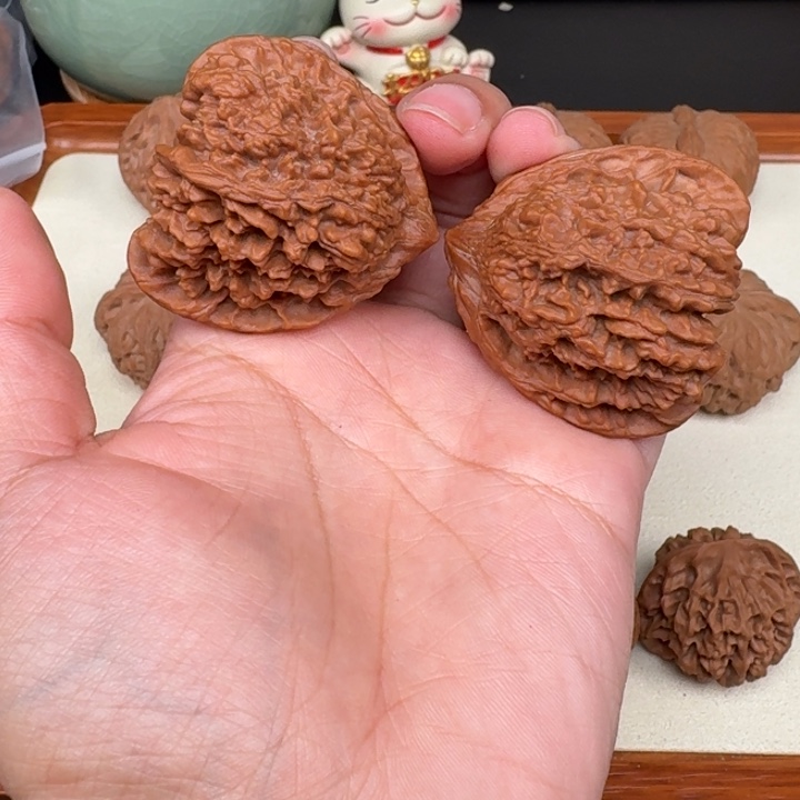 文玩核桃把件全品满天凹地三角43