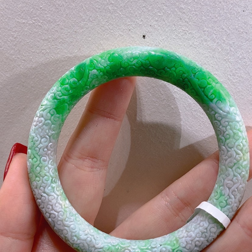【闪购商品】未镶嵌手镯翡翠