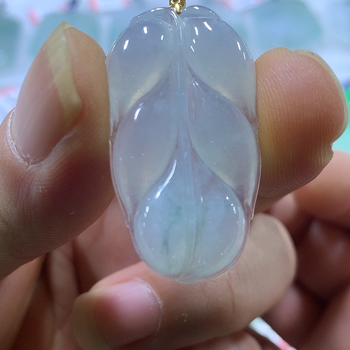 翡翠18K金镶嵌颈饰天然翡翠A货吊坠