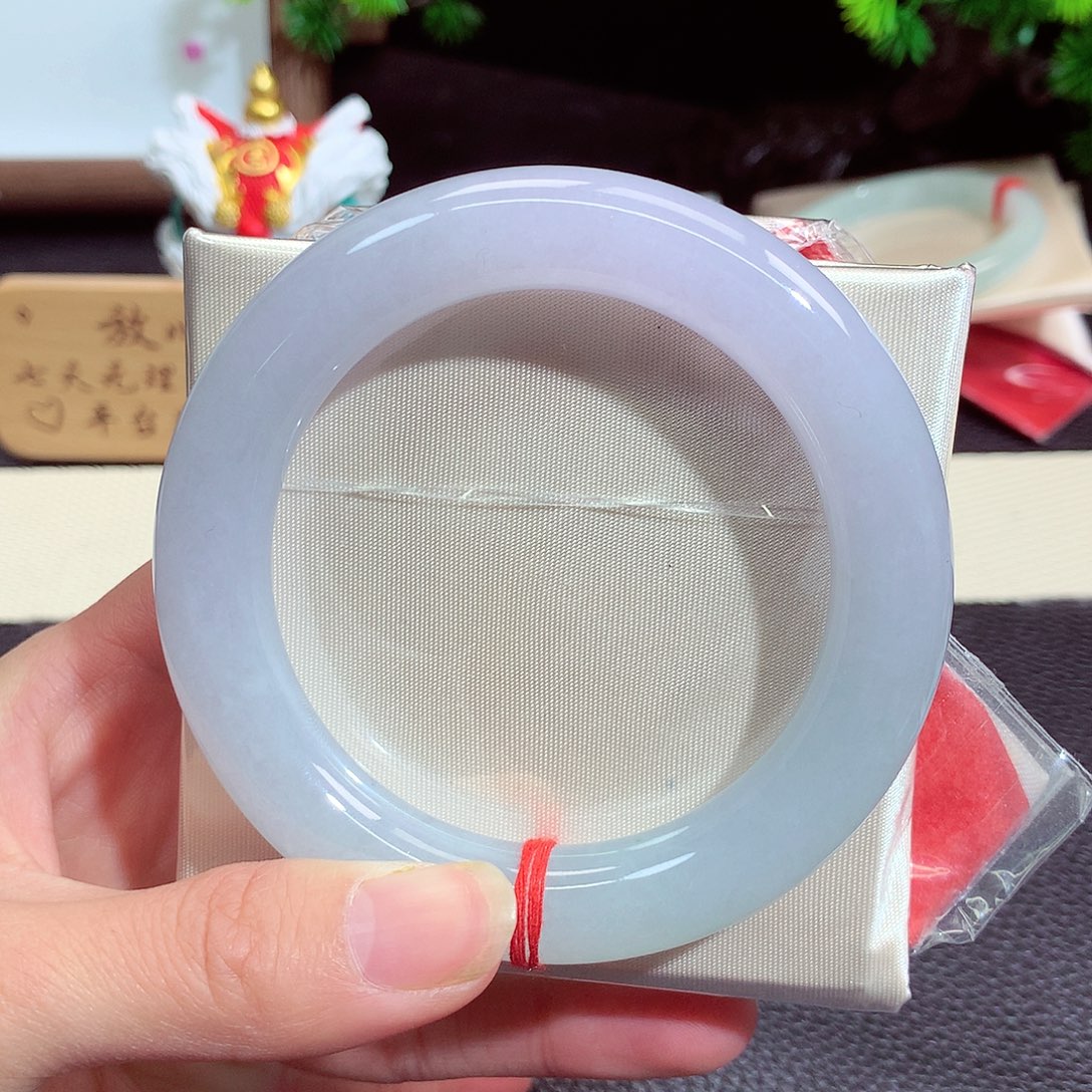 翡翠未镶嵌手镯601