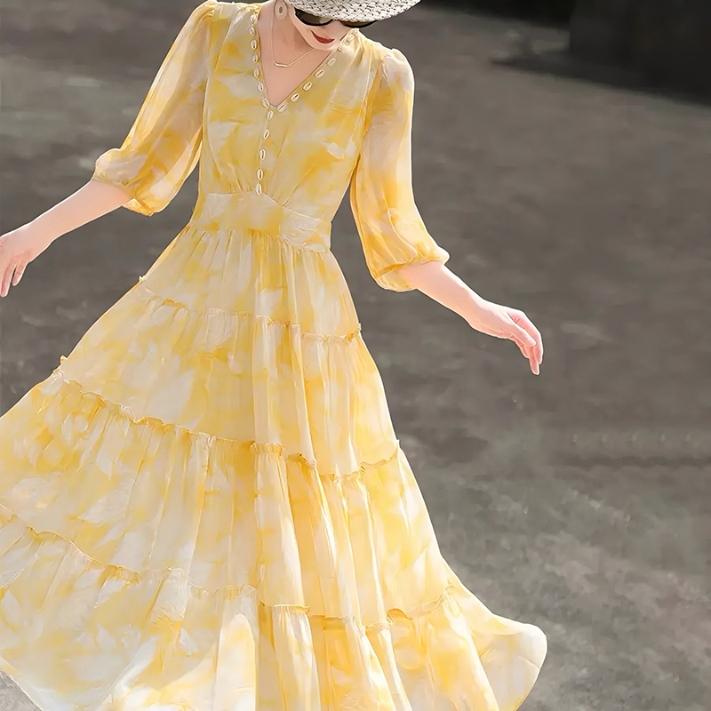 【有里布】2025新款夏季高端气质V领黄色印花度假连衣裙女D1544
