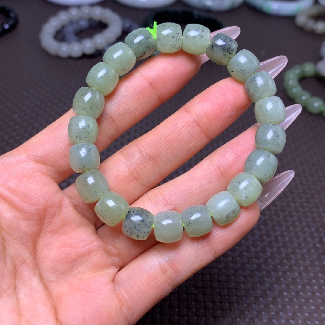 未镶嵌手串和田玉卡10