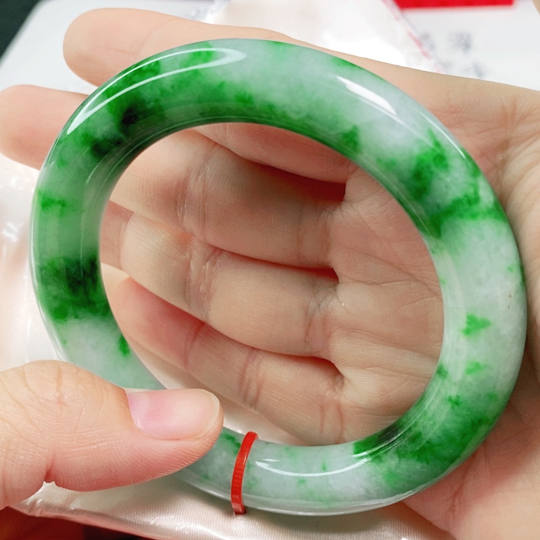 未镶嵌手镯翡翠60圈口圆条毕业闭眼冲