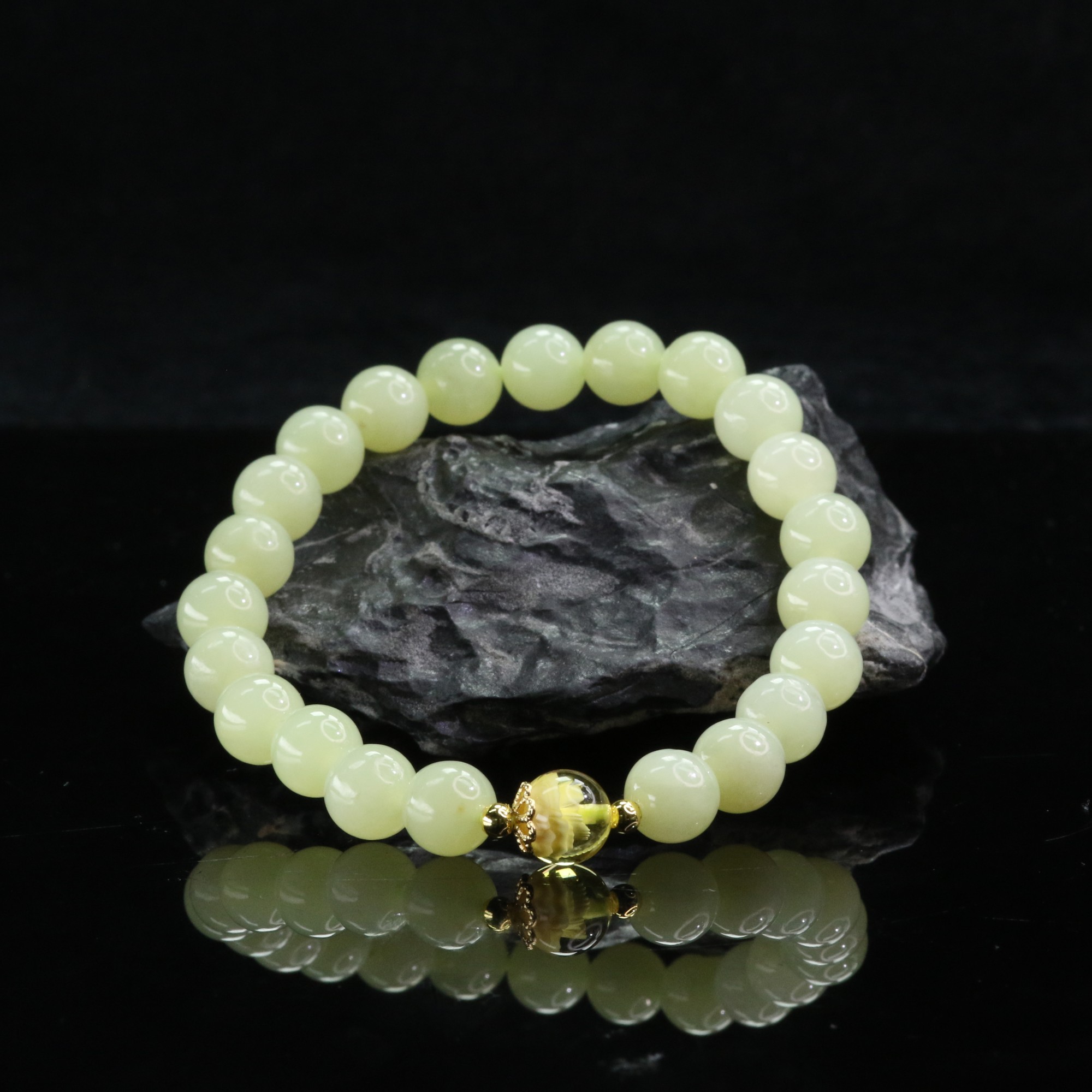 5和田玉蜂蜜水手串/800359上海嘉禾拍卖