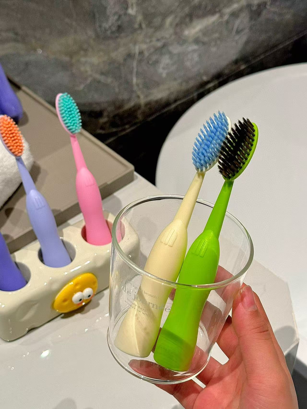 0183 胖墩墩牙刷