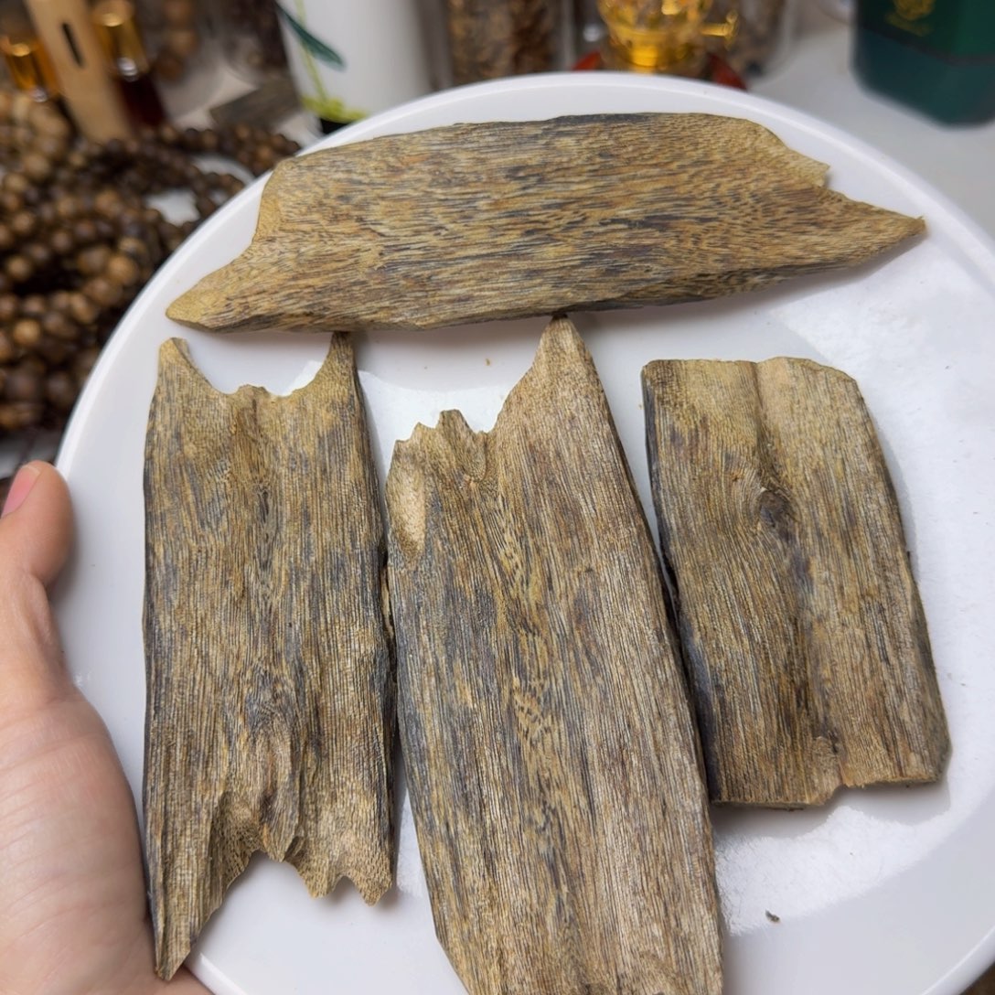 胖***8沉香沉香碎屑金沙叶123克