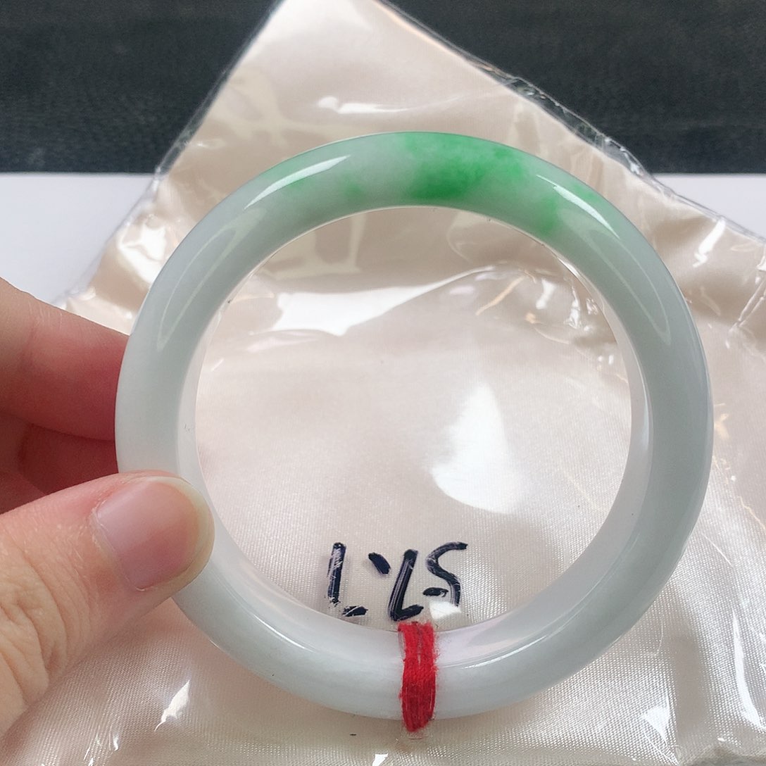 未镶嵌手镯翡翠370