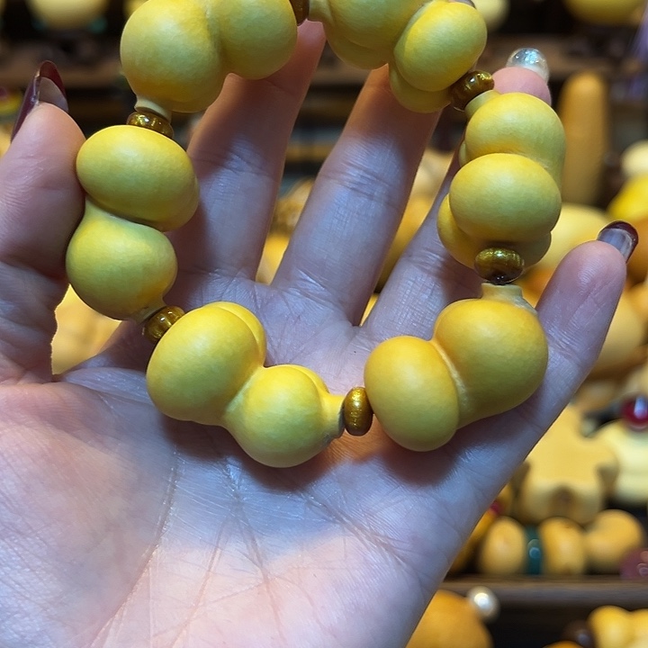 夜***香大叶紫檀（黑酸枝木类）