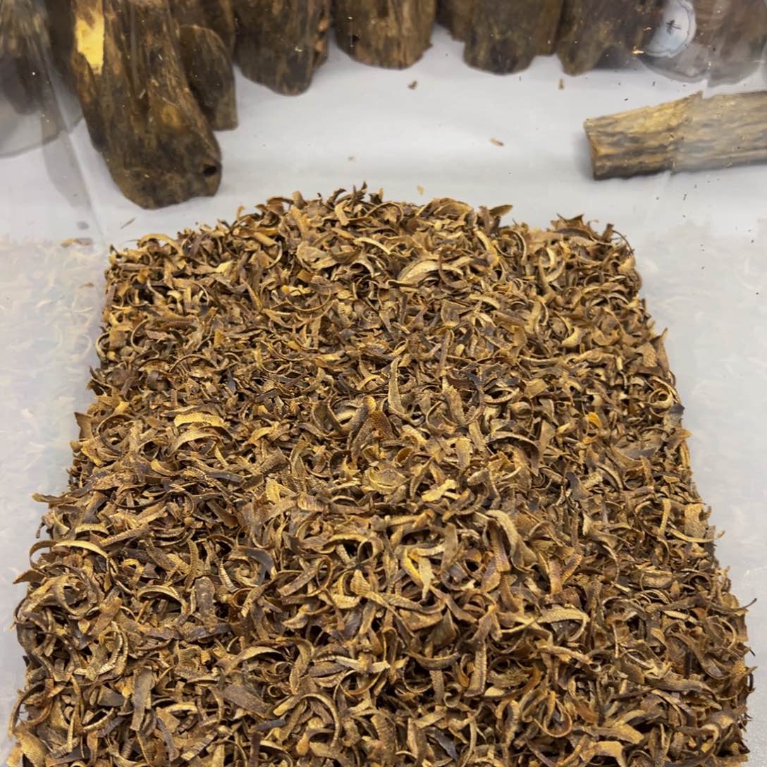 沉香沉香碎屑千里香切丝100克