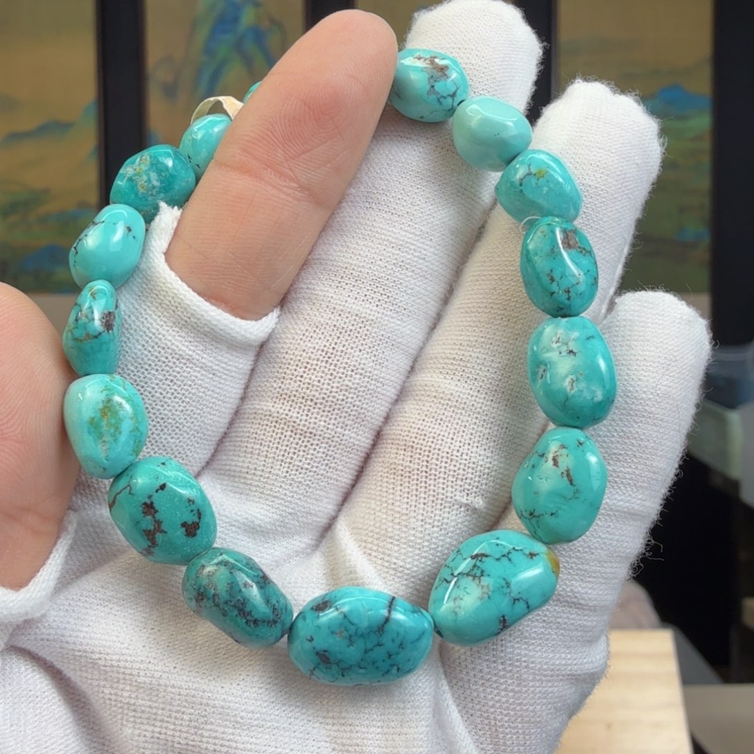 绿松石未镶嵌珠宝奇石