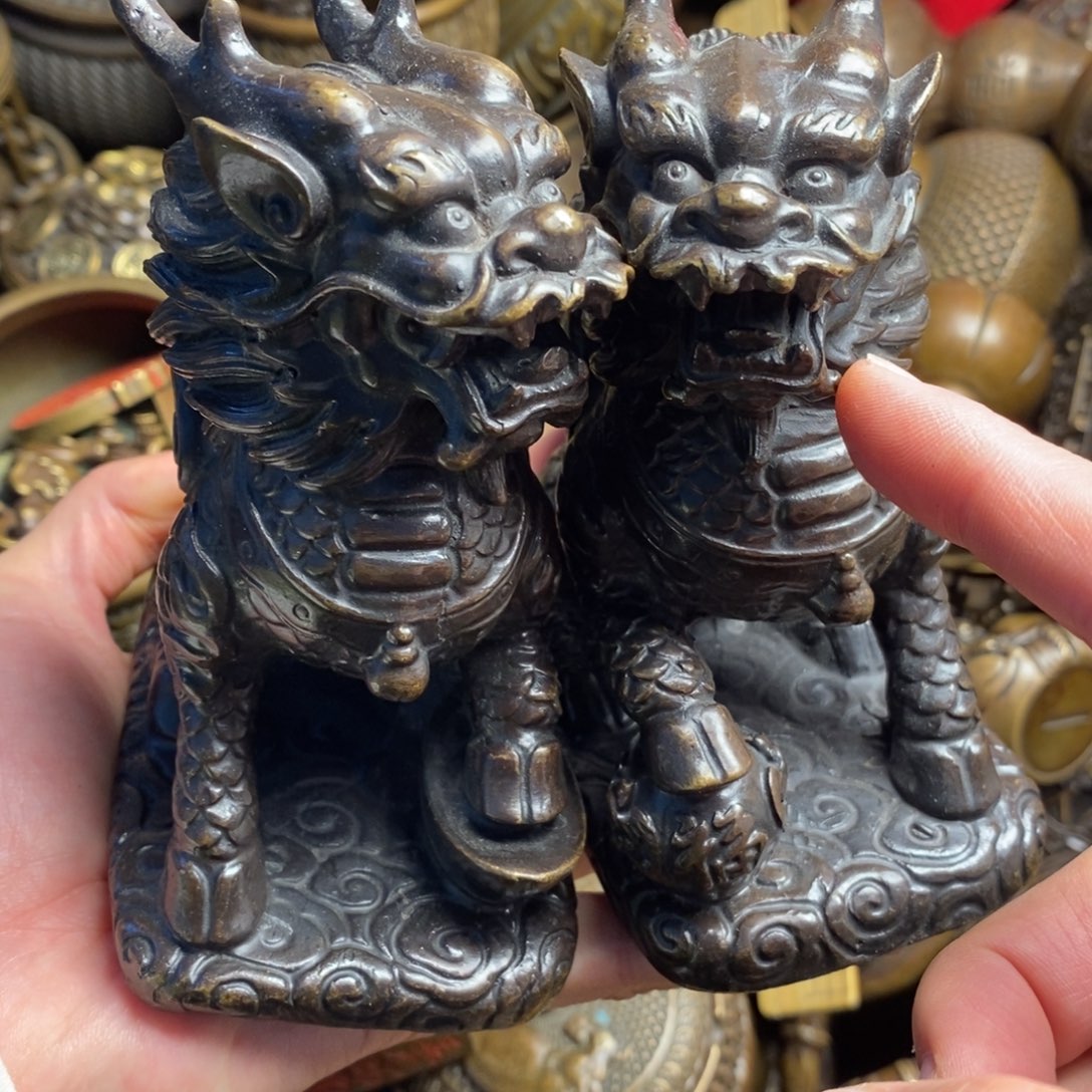 精美铜器做工精良