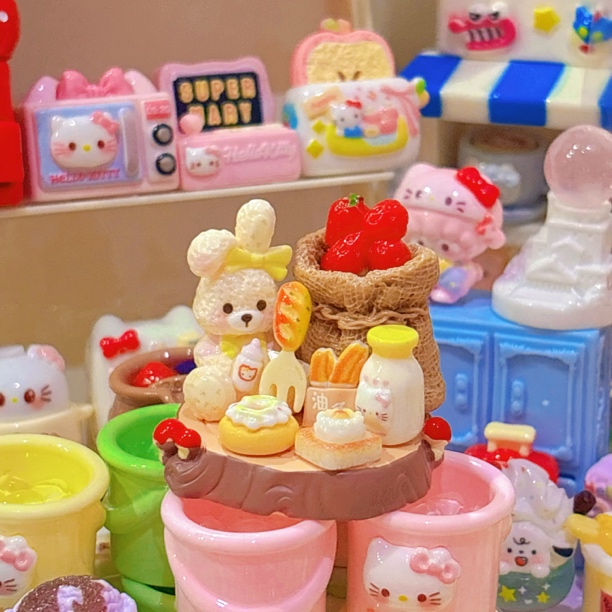 DIY摆件手工制品，树脂材质摆件公仔kt/diy配件