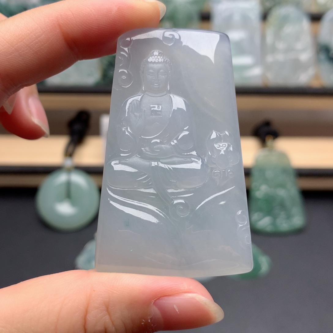 颈饰未镶嵌翡翠阿弥陀佛