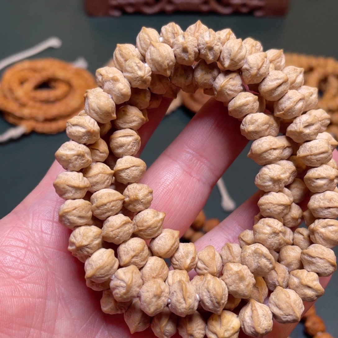 柏香籽/百香籽吊坠白牙横打长串