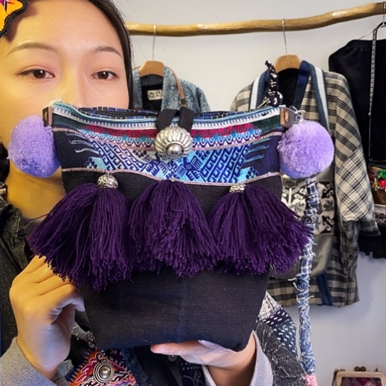 织绣手工制作工艺包包