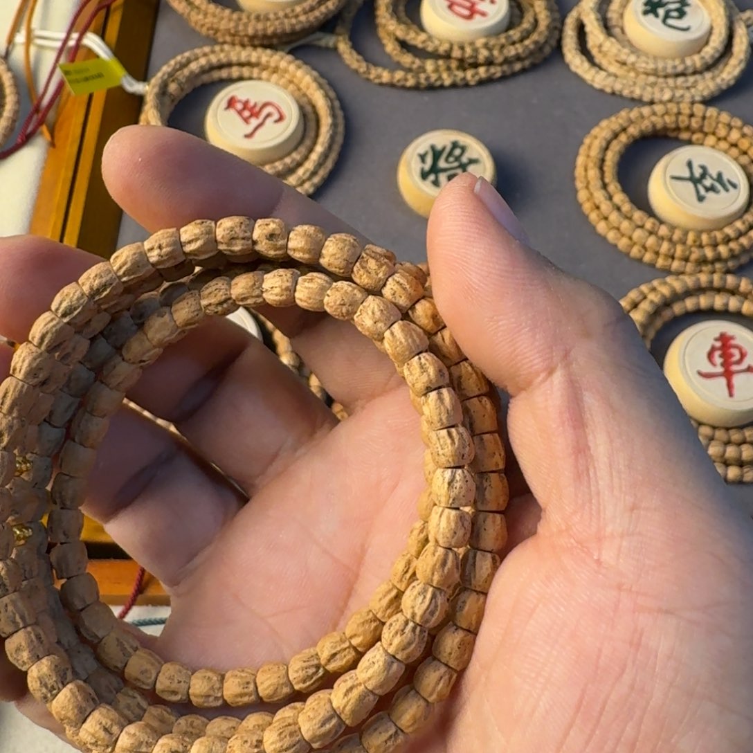 图***腾吊坠柏香籽/百香籽