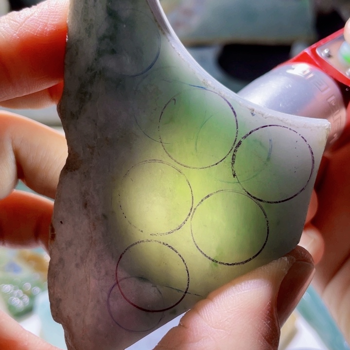 颈饰未镶嵌翡翠天然缅甸翡翠