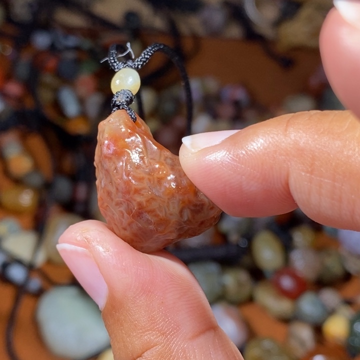 玛瑙/玉髓珠宝半成品未镶嵌龙*呛