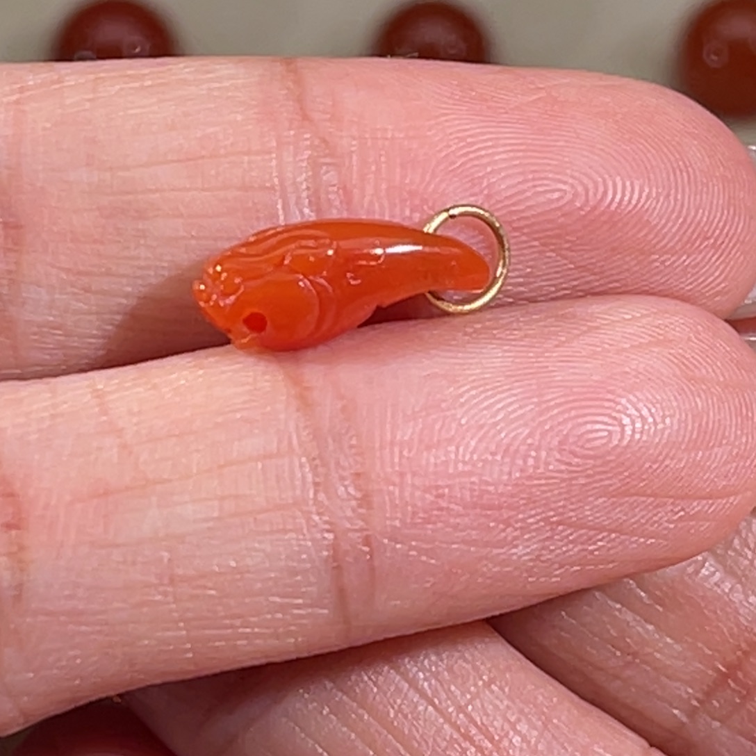 南红玛瑙未镶嵌滴水洞貔貅卡子13.6*5.4不退换