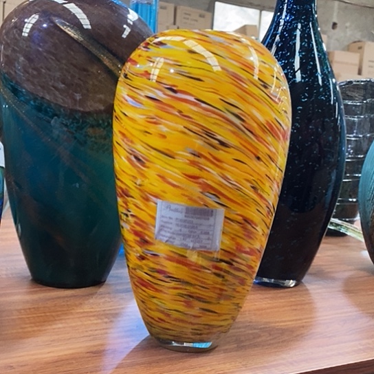 琉璃花瓶高28厘米口径7厘米