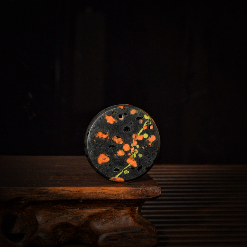 安山玉无事牌 汉代国玉 天然玉石磁性康养意境毛衣链