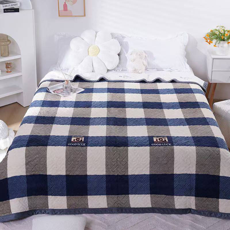 2025新款秋冬床盖牛奶绒床盖宽边绗缝柔软亲肤保暖AB面