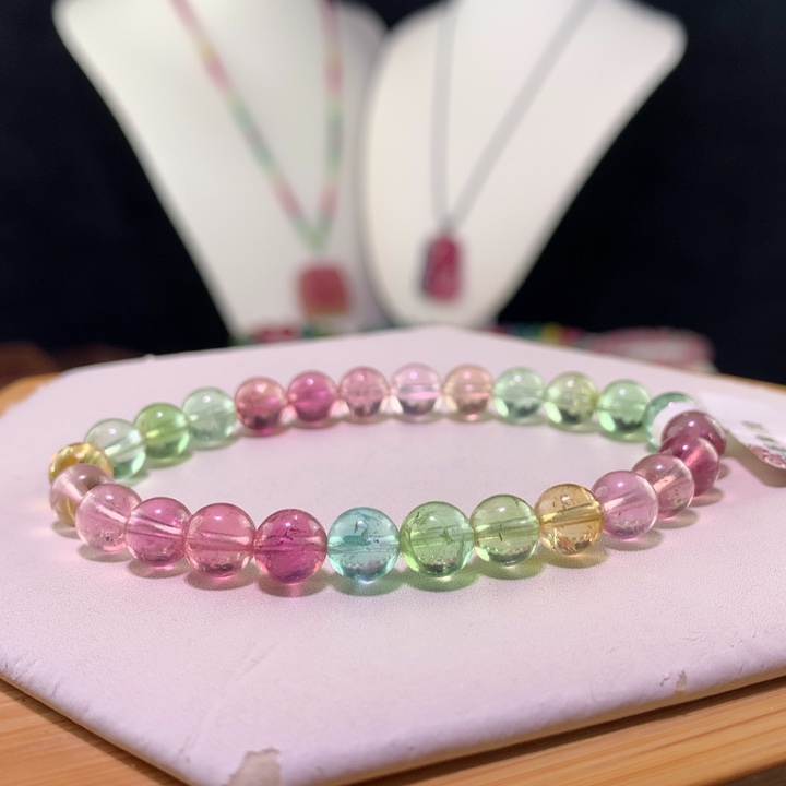 双色碧玺手链未镶嵌