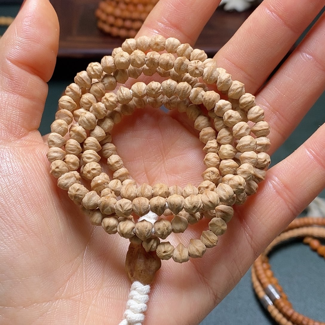 柏香籽/百香籽吊坠175.5