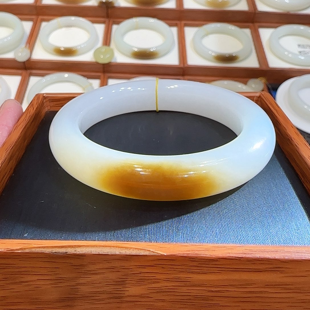 和田玉手镯未镶嵌且末一口老红糖52 53 54