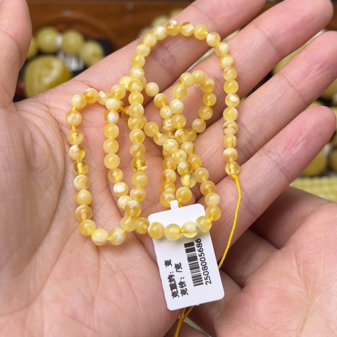 蜜蜡颈饰未镶嵌头****憨4+小米链