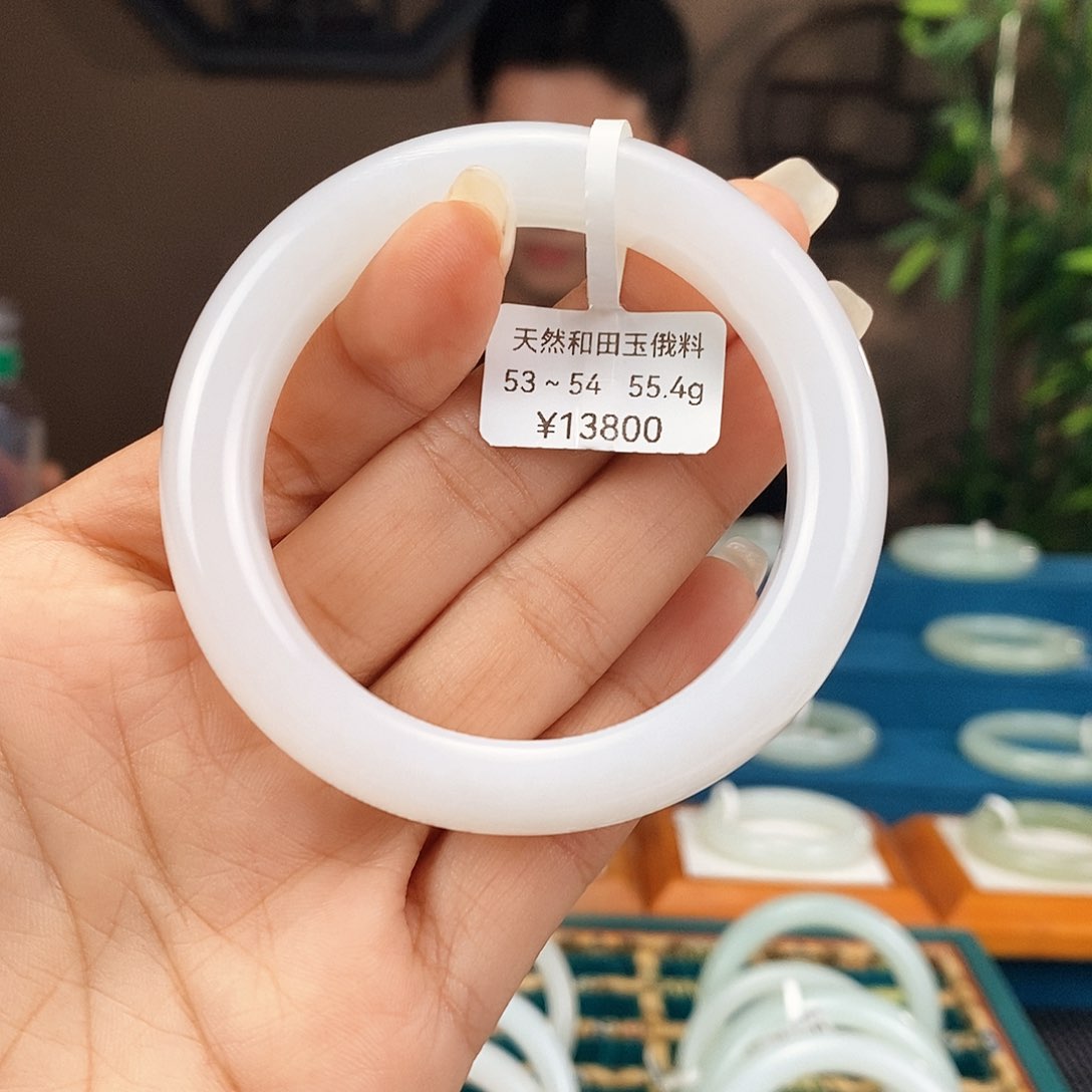 和田玉手镯未镶嵌E051