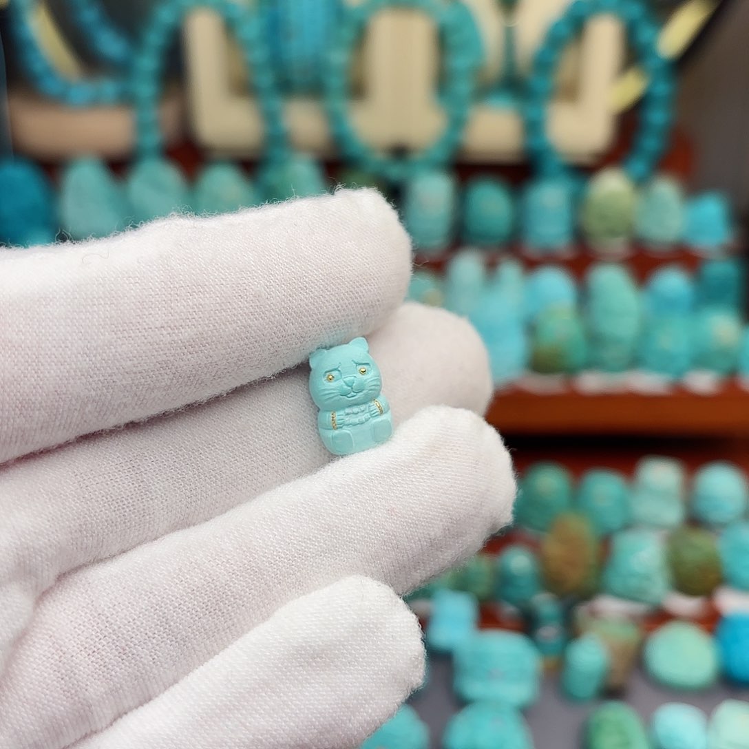 绿松石配饰未镶嵌