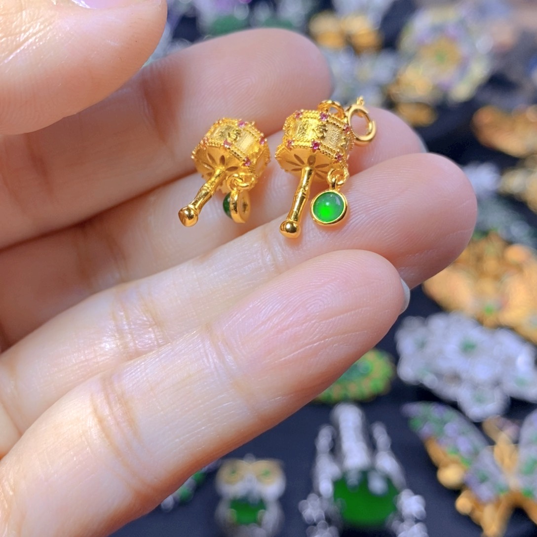 翡翠耳钉银S925镶嵌多样性发其一