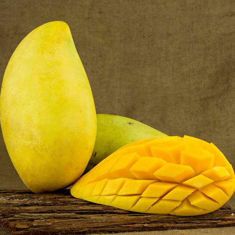 海南正宗金煌芒果当季新鲜水果香甜多汁产地直发现摘现发