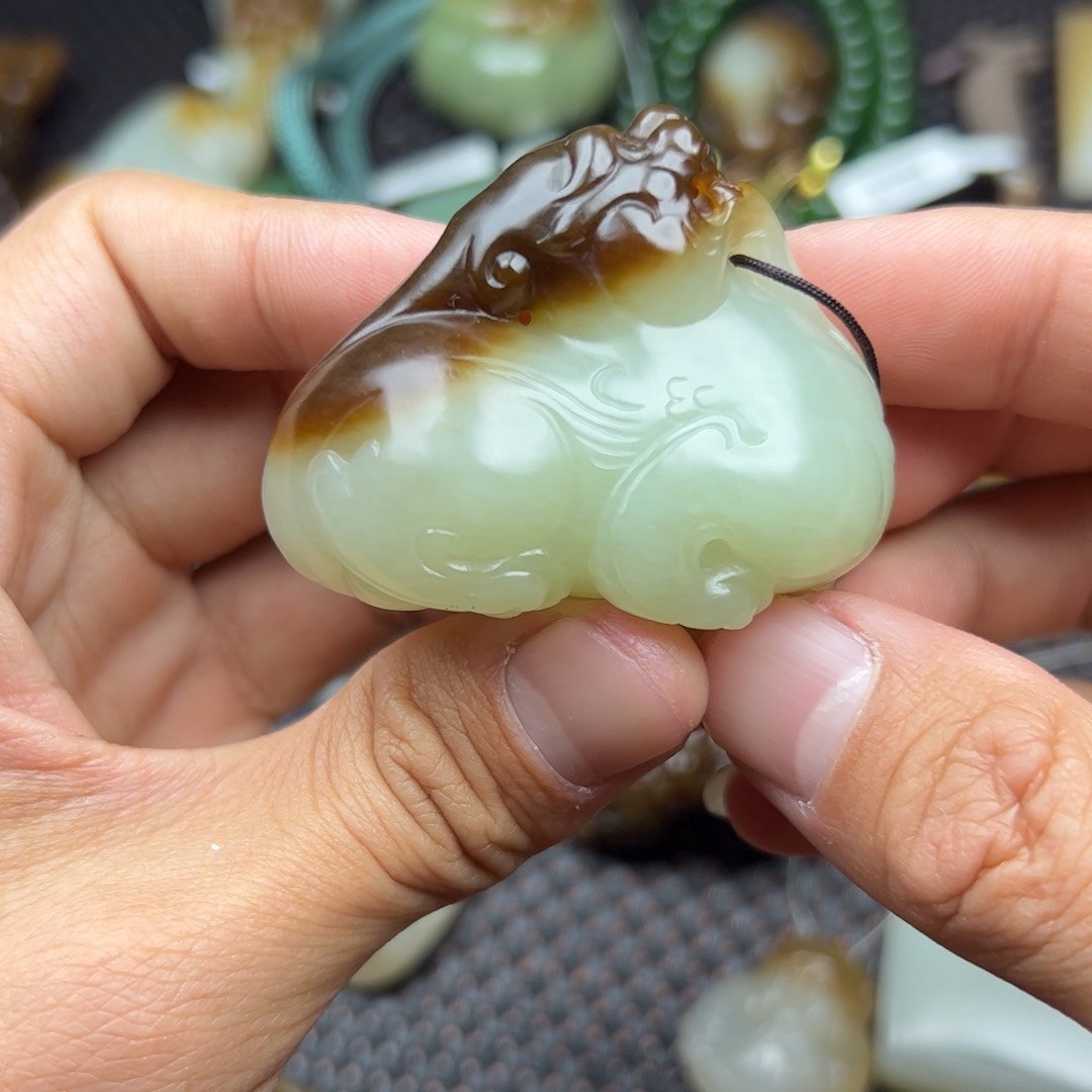 和田玉挂件未镶嵌