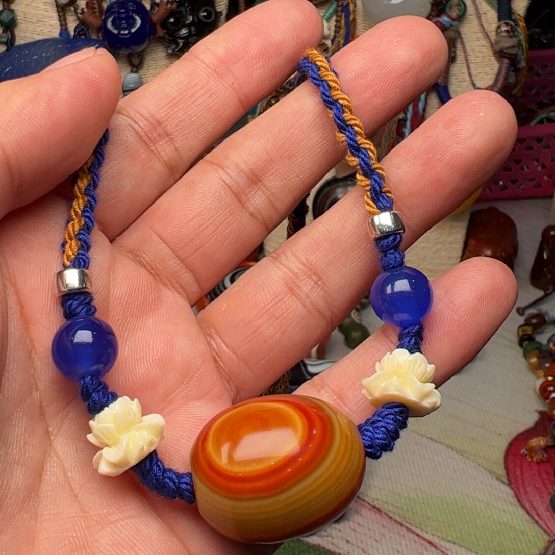 玛瑙/玉髓颈饰未镶嵌