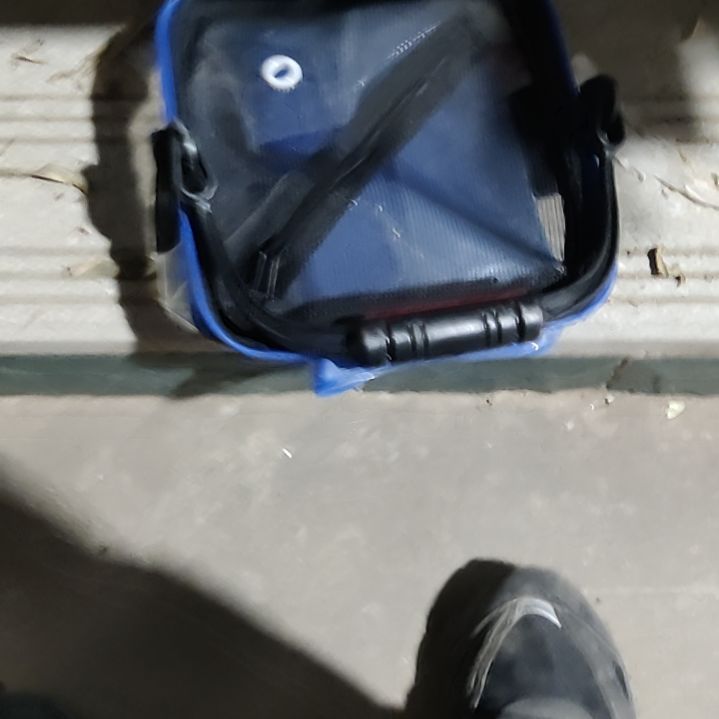 蓝色打水桶发一个7.8