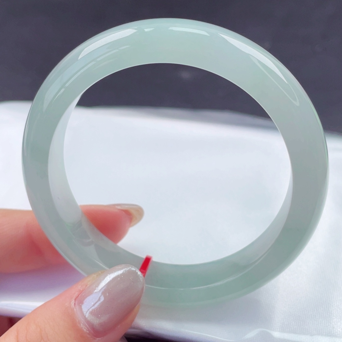 翡翠未镶嵌手镯55圈口