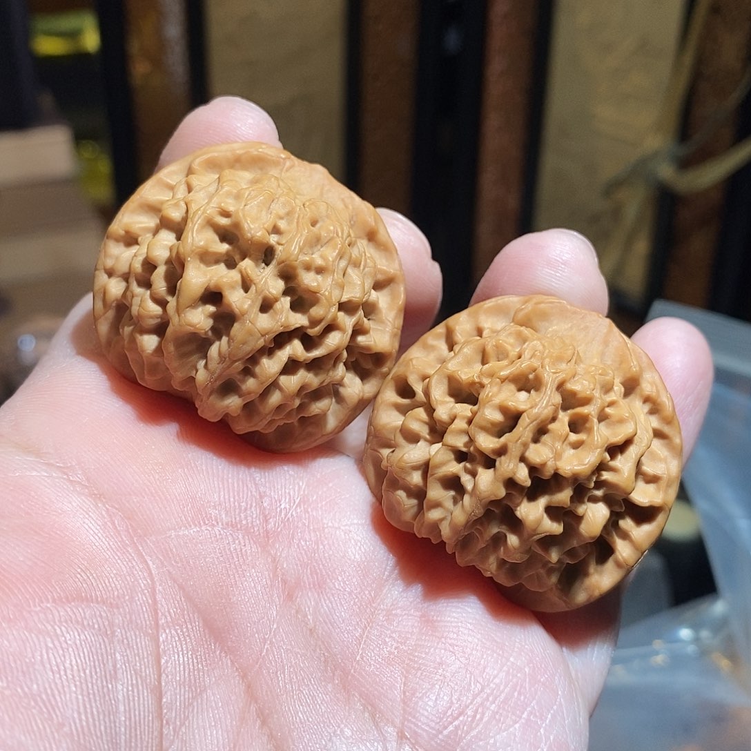 文玩核桃把件39.8秦闷全品