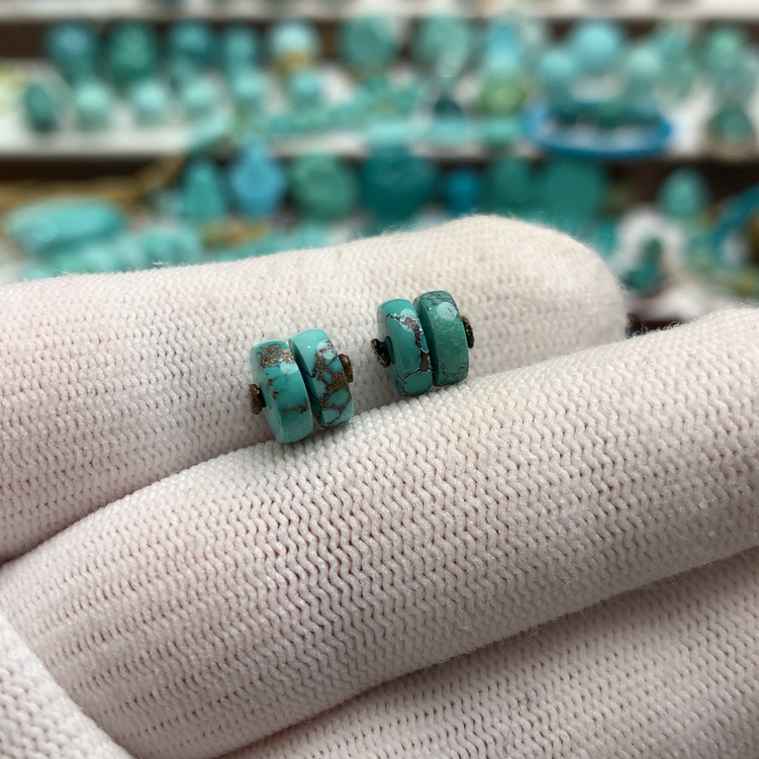 宝***桃绿松石未镶嵌散珠