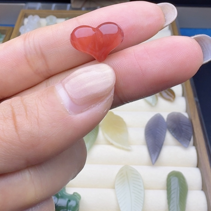 米***谷和田玉（糖玉）未镶嵌车挂