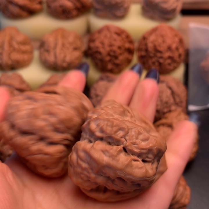 小***。文玩核桃，青蛙41尺寸