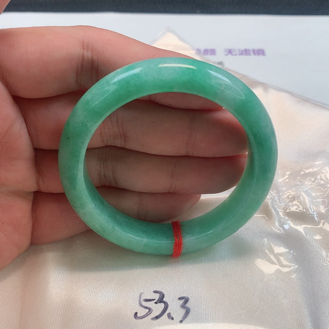 翡翠手镯未镶嵌298号