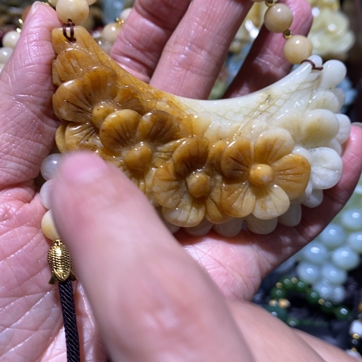 岫玉岫玉吊坠未镶嵌