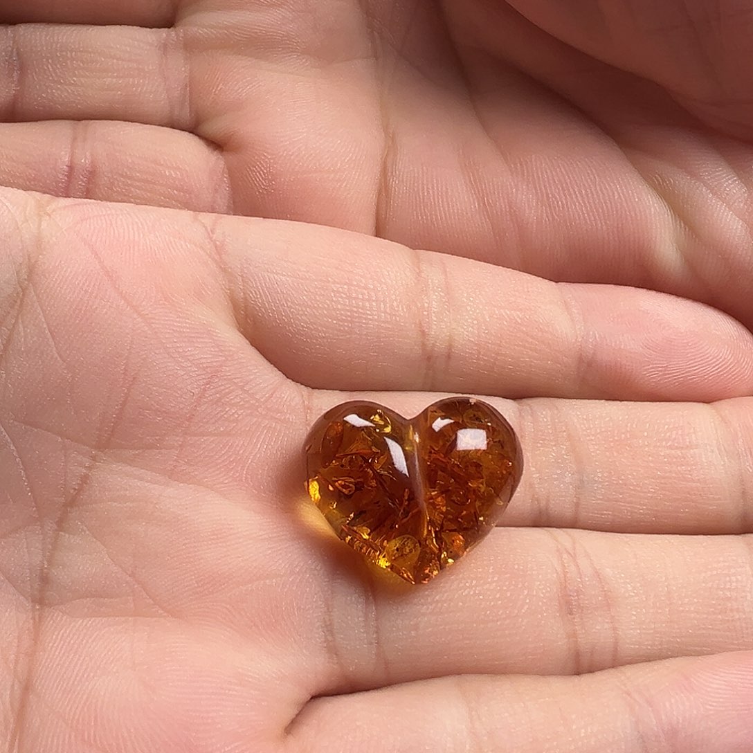 琥珀（花珀）颈饰未镶嵌?***?花珀屁桃（打孔不退换）