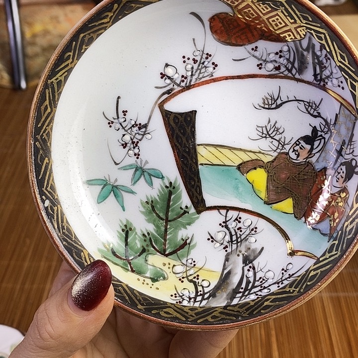 瓷器木器铜铁器木粉花瓶