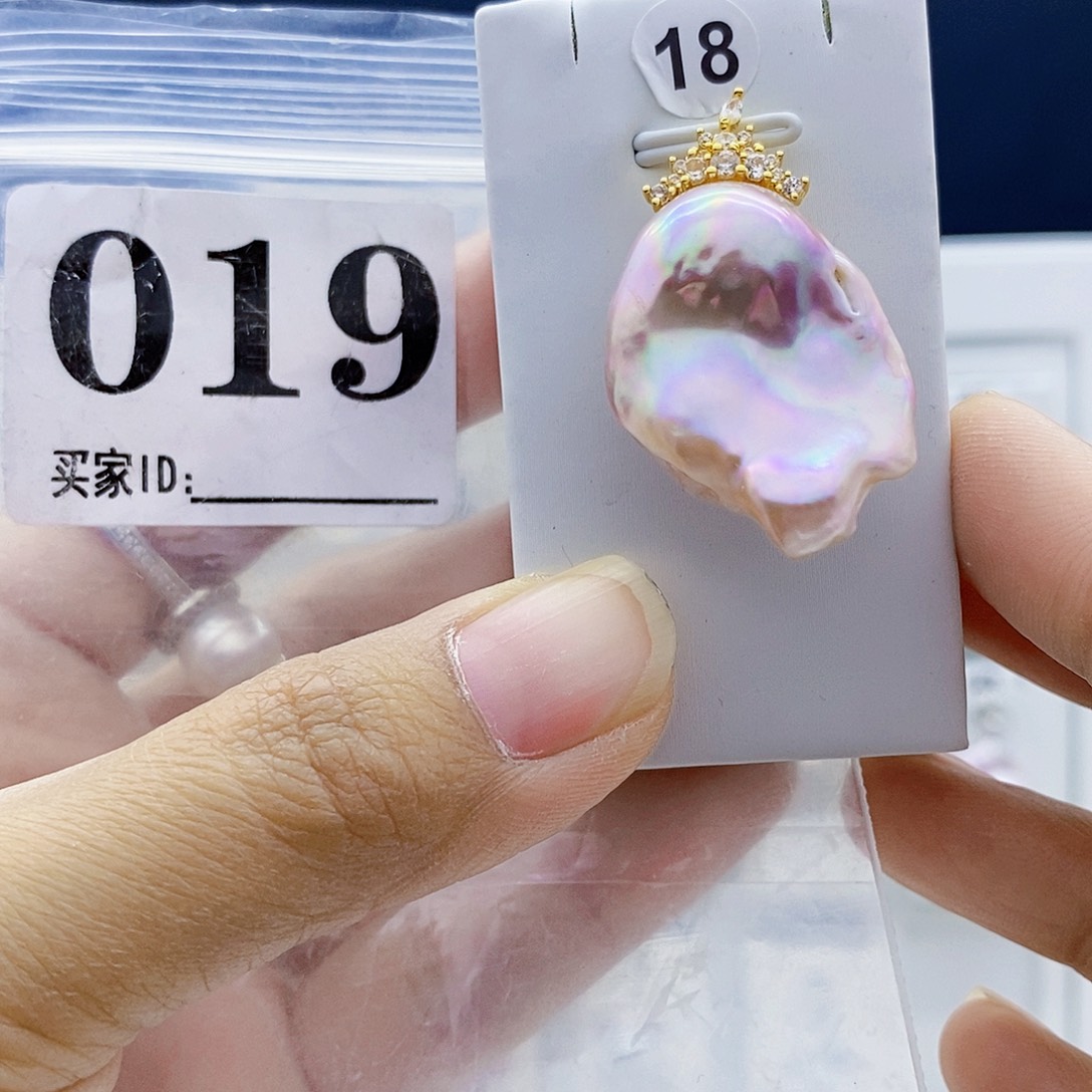 淡水珍珠颈饰钛钢